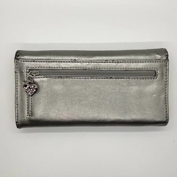 Kathy Van Zeeland Silver Metallic Wallet with Heart Accent Y2K - Picture 3 of 16